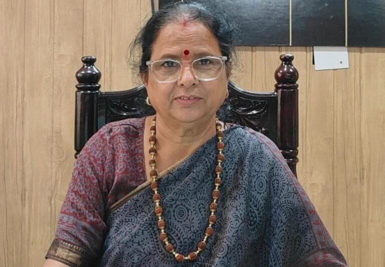 सोशल मीडिया पर अनजान लोगों से संपर्क बढ़ा रहा साइबर अपराध और अनैतिक रिश्तों का जाल- महिला आयोग अध्यक्ष कुसुम कंडवाल