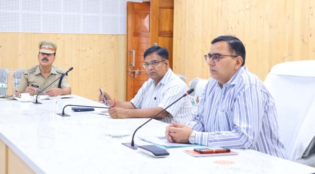 सीडीओ डॉ. अभिषेक त्रिपाठी की अध्यक्षता में नन्दा देवी राजजात की तैयारियों को लेकर समीक्षा बैठक आयोजित, सभी व्यवस्थाएं समयबद्ध ढंग से पूर्ण करने के दिए निर्देश